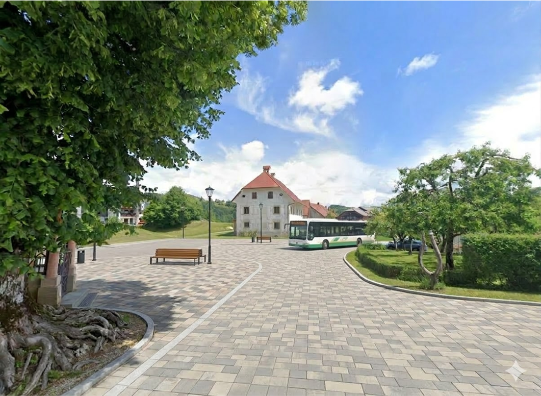 35 Urejanje središča Šentjošta